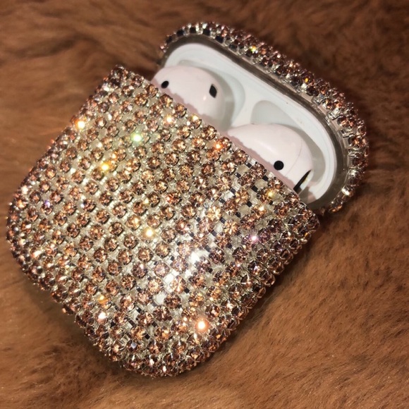 New Nanette Lepore Black & Gold Crystal Airpods Case Tech Accessory - Picture 15 of 15